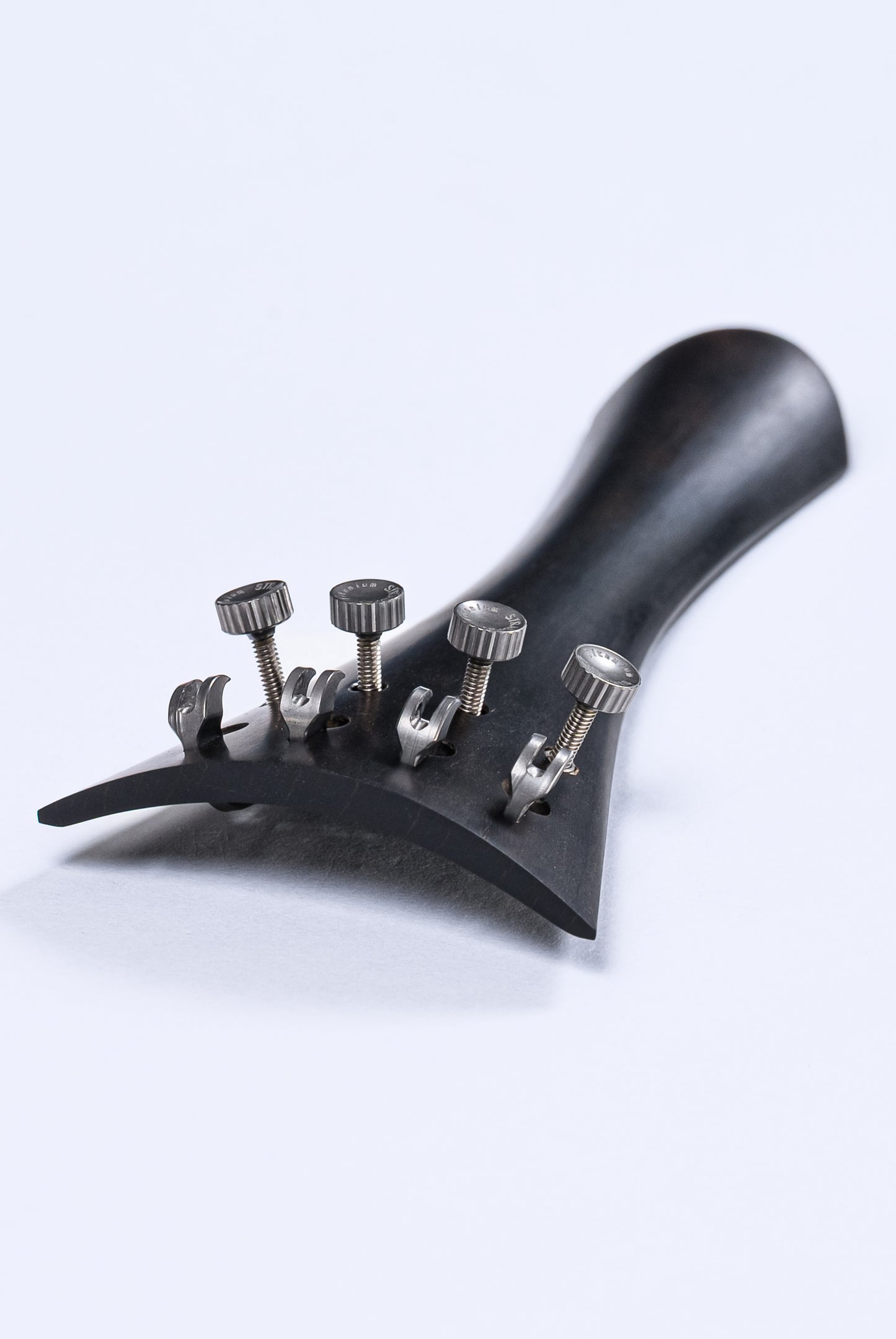 Saitenhalter Violine Lilie